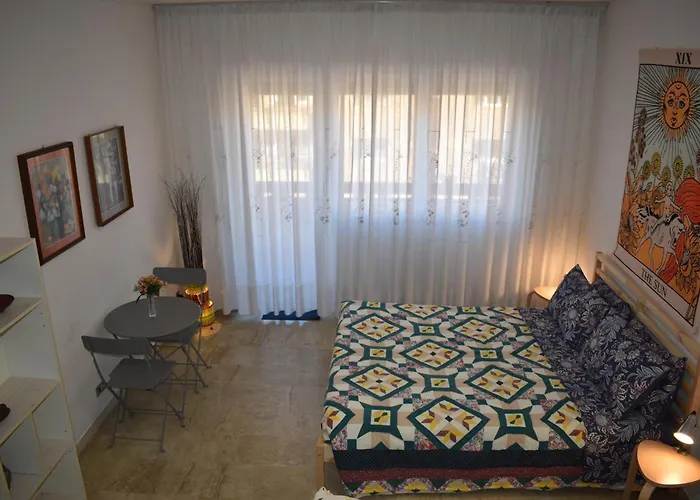 Vacanze Romane Apartamento *